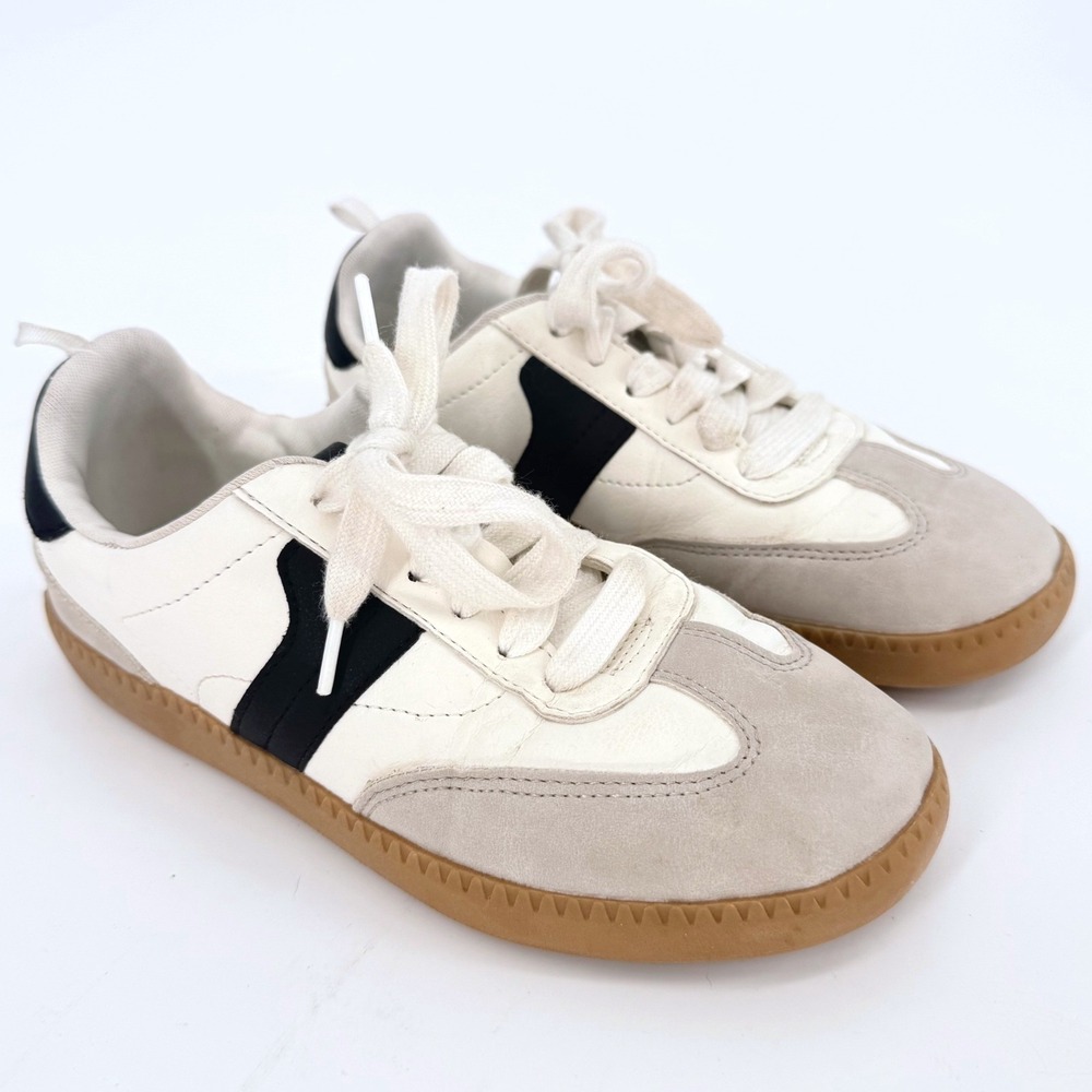 Classic Low Top Trainers Kids White Black Memory Foam Sneakers Size 2